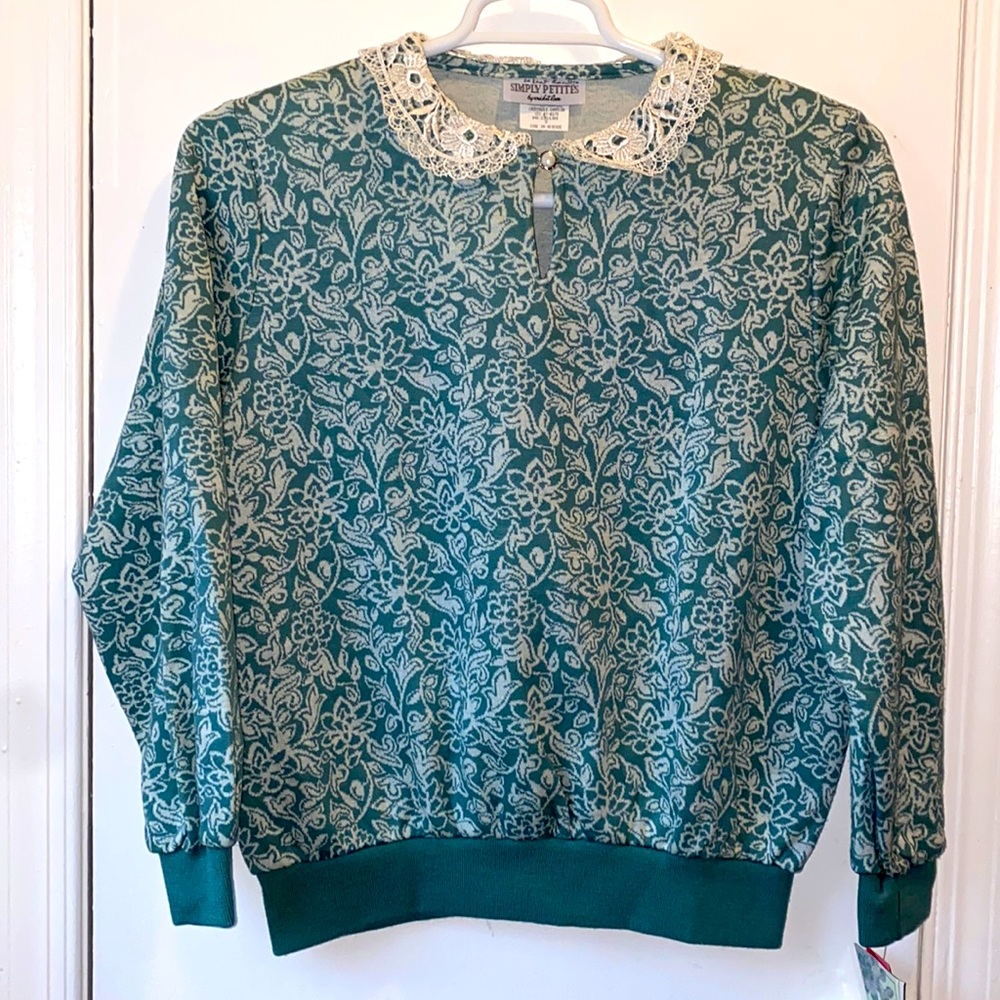 Vintage Simply Petites womens sweater size medium green floral 90s creme de ment